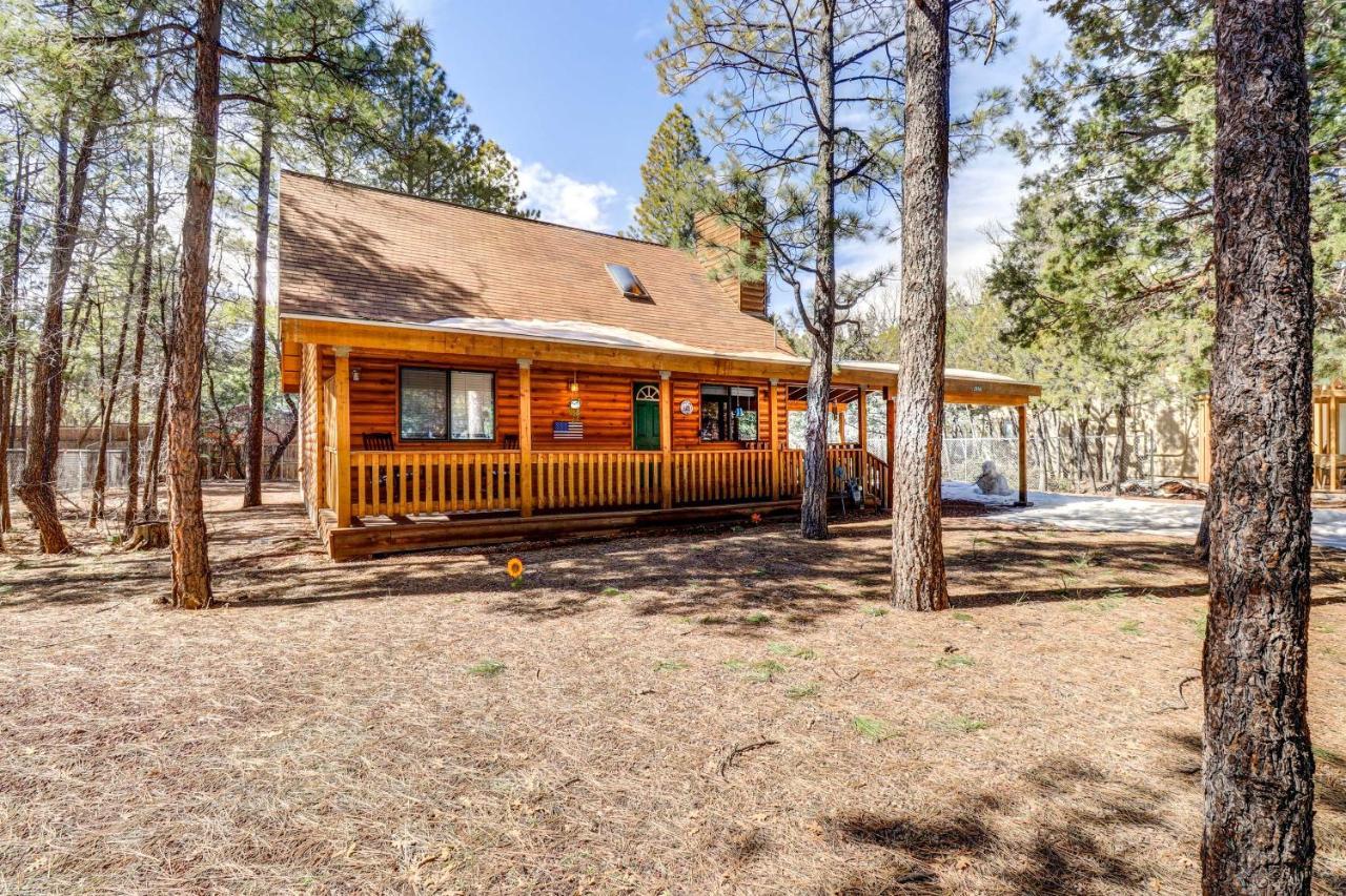 Lakeside Cabin Rental With Hot Tub - Close To Hiking Pinetop-Lakeside Eksteriør bilde