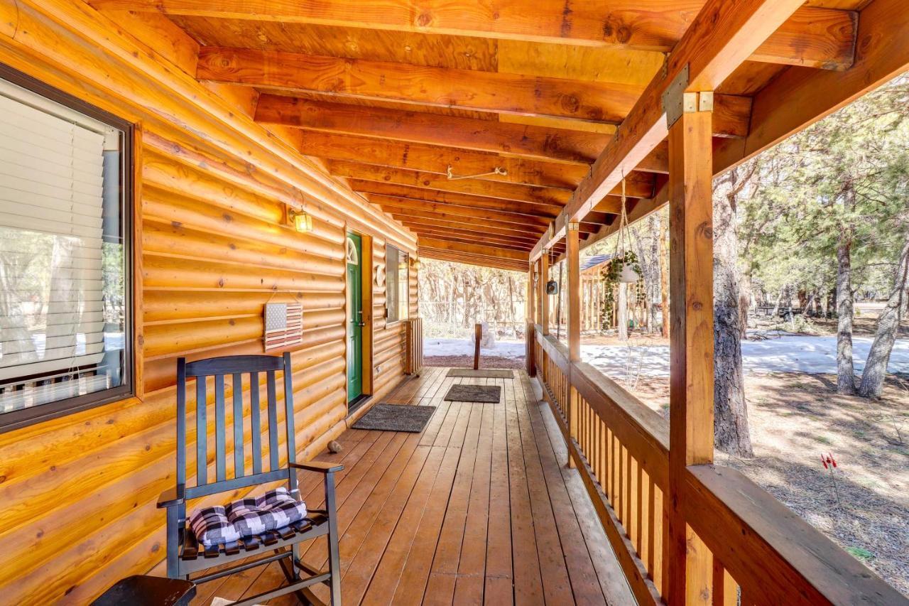 Lakeside Cabin Rental With Hot Tub - Close To Hiking Pinetop-Lakeside Eksteriør bilde