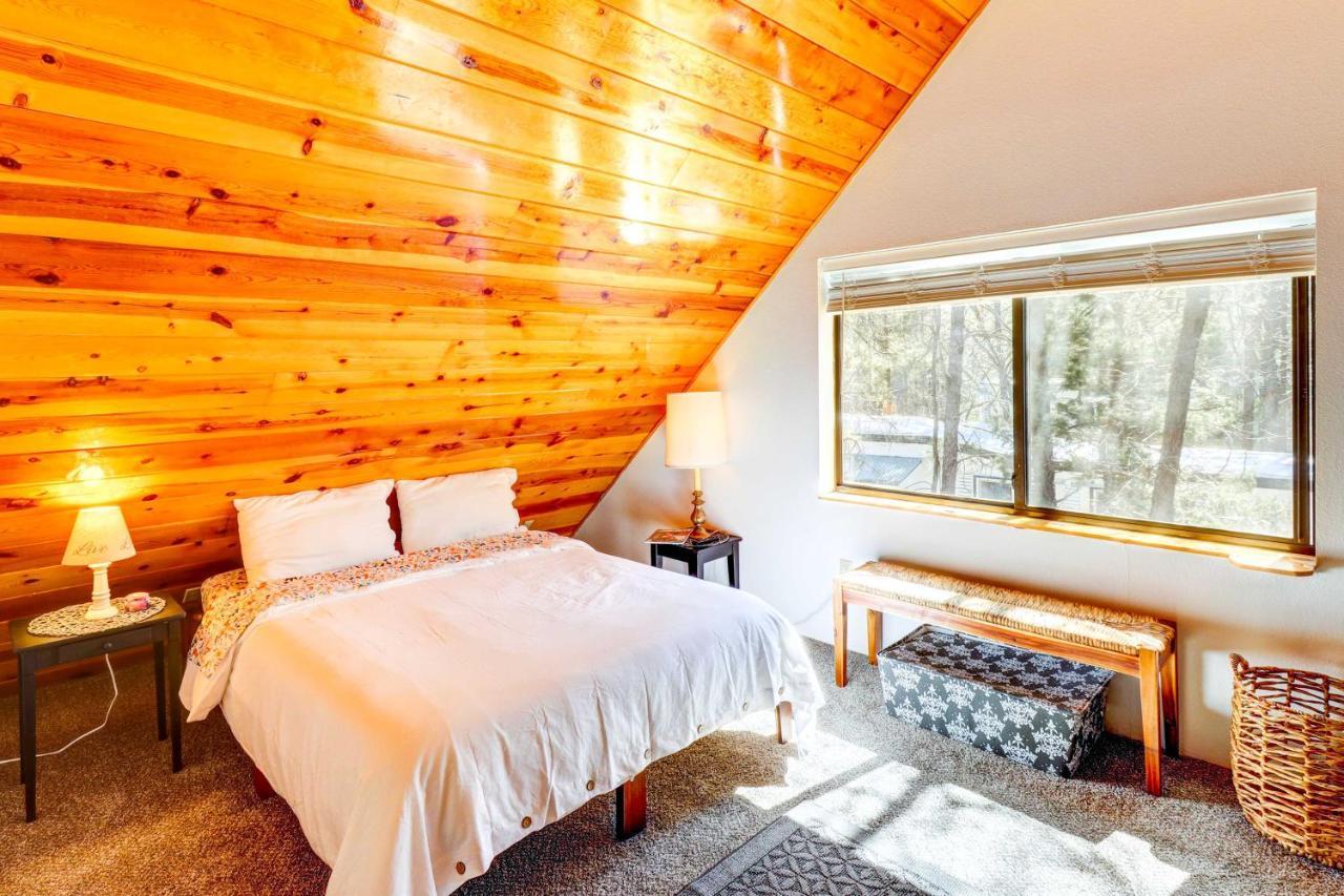 Lakeside Cabin Rental With Hot Tub - Close To Hiking Pinetop-Lakeside Eksteriør bilde